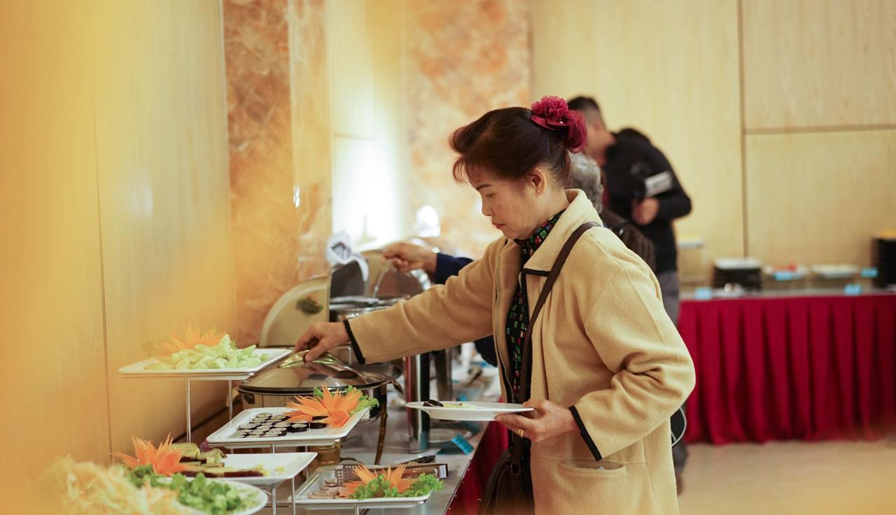 Seastar Hotel Ha Long Bagian luar foto